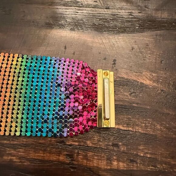 Kurt Geiger RAINBOW MESH BRACELET IN MULTI - Picture 5 of 7